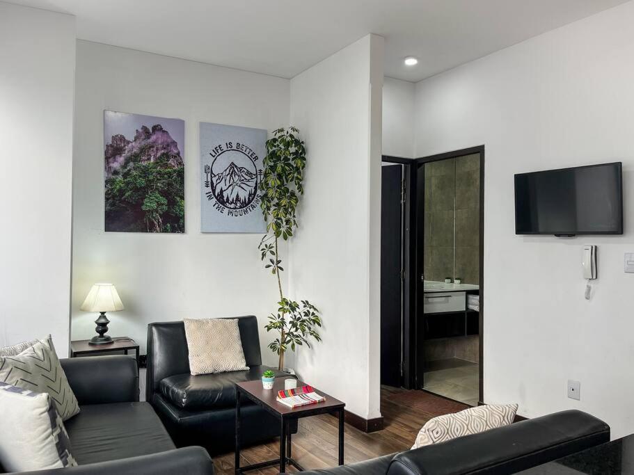 Sky - Wonderful Spacious And Warm With Views In La Paz!